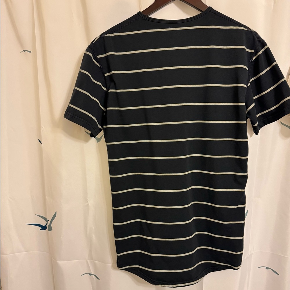 BYLT basics drop cut striped T’s size medium